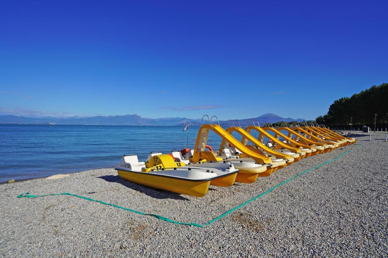 Butterfly Camping Village Peschiera del Garda Exterior foto